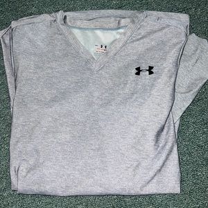 Under armour heatgear undershirt